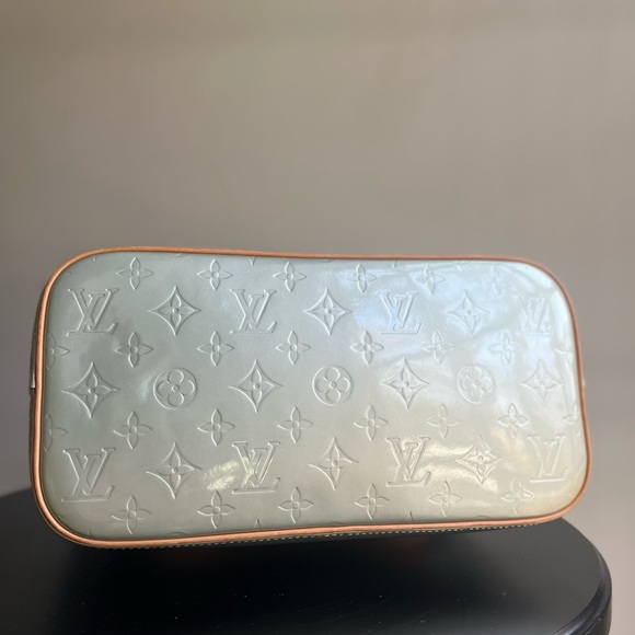 Louis Vuitton Monogram Vernis Houston Tote - Picture 8 of 11